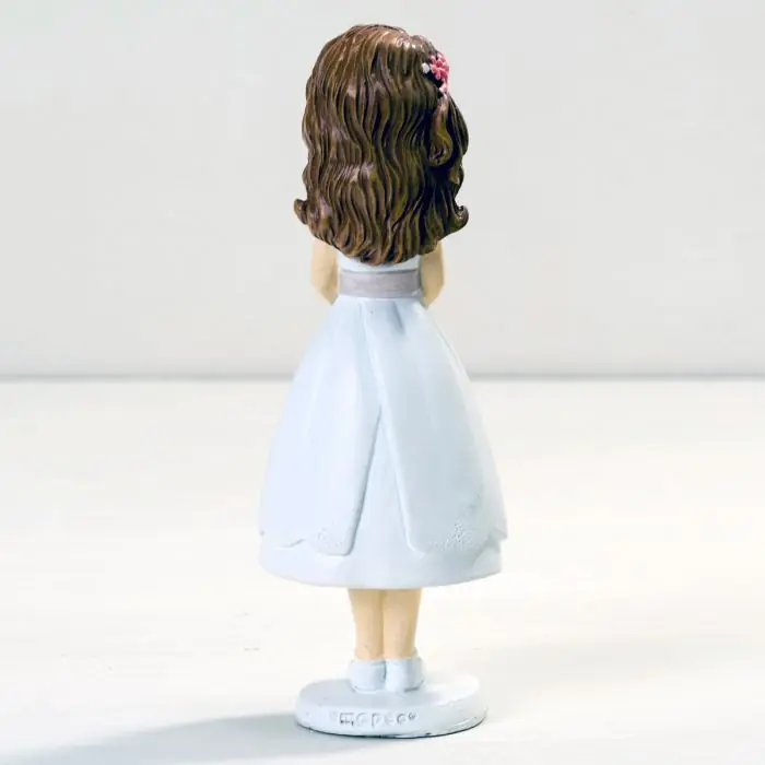 Communion girl with Bible 16cm