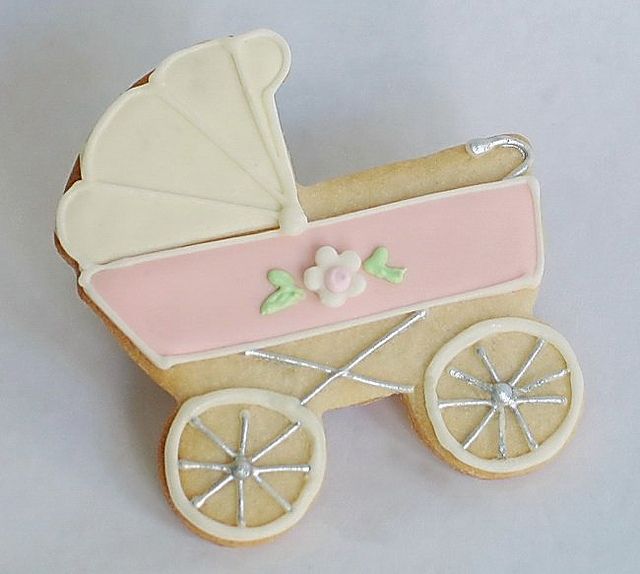 WILTON : Cookie Cutter Pram